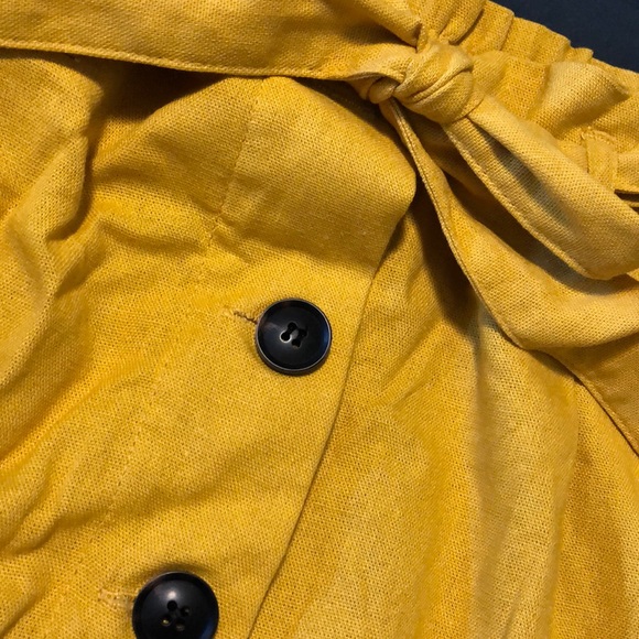 Button down skirt - Picture 2 of 2